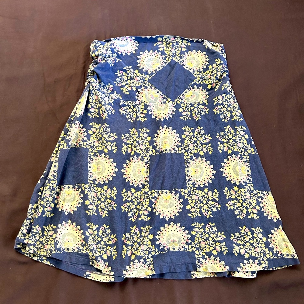 Made in Hawaii 💙Skirt or Topless Blouse